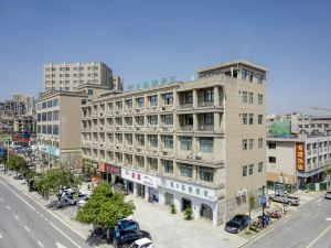 Heng 8 Chain Hotel (Tonglu Xuesheng Road)