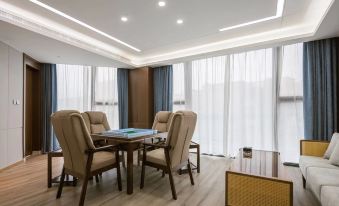 Kyriad Hotel (Nanchong Jialing Branch)