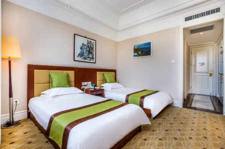 Mountain Villa Hotel Отели рядом с достопримечательностью «Tianxiadiyi Chenghuangmiao Sceneic Area»