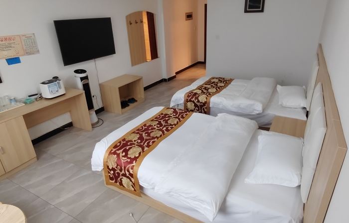 Biru Jintai Hotel