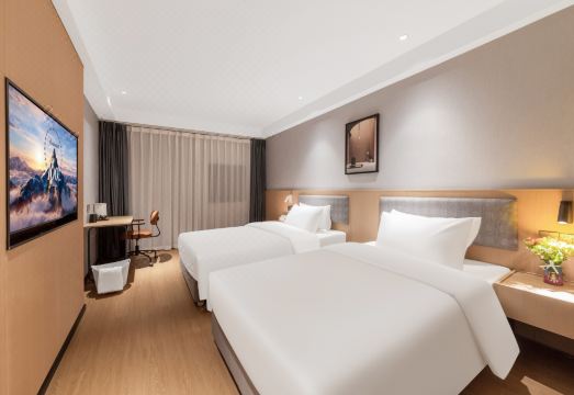 2. 나이세 호텔 충..