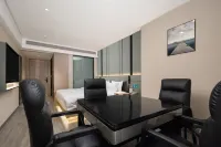 New Beacon International Hotel (Gedian South Station Wuhan Gaoxin Avenue) Hotels in Huarong District