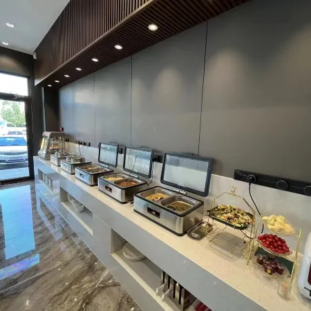 Super 8 Hotel (Jinzhou Beizhen Goupangzi Shengshi New Town)