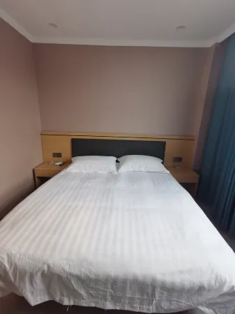 Donghua Hotel Yancheng Отели рядом с достопримечательностью «Dafenggang Ocean World»