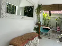 NAIA LOMBOK Hotel dekat Kompleks Pertokoan Praya
