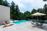 Wuhan Aquatree Resort - Rooftop Pools