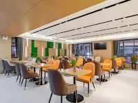 麗楓酒店（廬江周瑜大道安德利廣場店） - 3星級