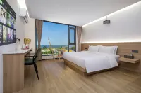 Yelia Sea View Sunrise Villa (Huangcuo Beach Convention and Exhibition Center Store)
