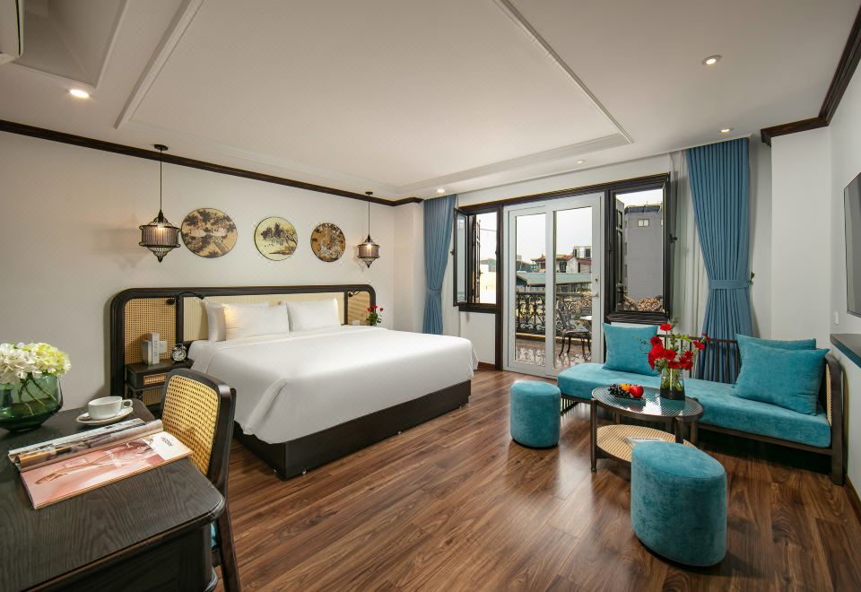 Media Central Hotel & Spa