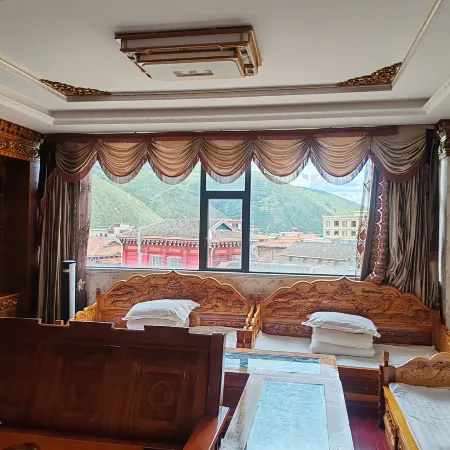 Luhuo Amacang Homestay