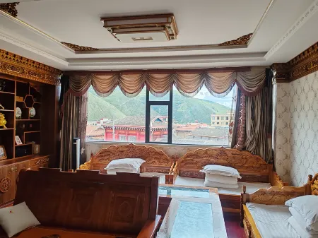 Luhuo Amacang Homestay