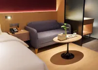 Tongxiang Maison New Century Hotel (Wanxianghui) Hotels in Tongxiang