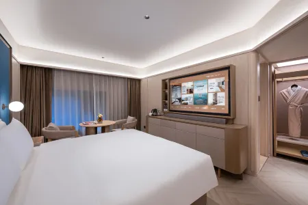 Orange Crystal Hotel  Jiujie, Guanyinqiao, Chongqing Отели рядом с достопримечательностью «Hong'en Temple Forest Park»