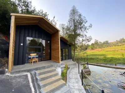 Shine River Hotels near Warung Bu Meli