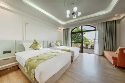 Yuehu View Smart Homestay (Jianshui Ancient City Branch)