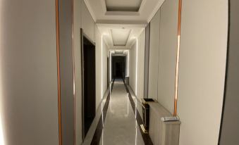 Moonlight Hotel