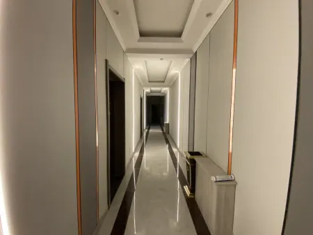 Moonlight Hotel Отели в г. Тунжэнь