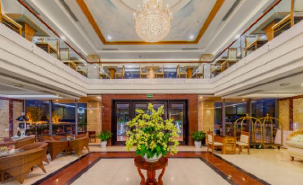 Serene Beach Hotel Danang