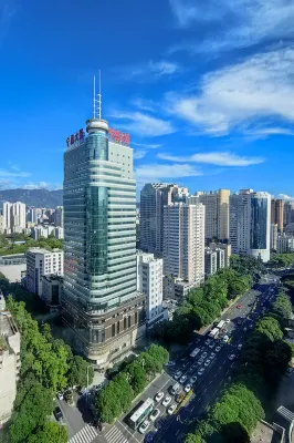 MERCURE FUZHOU DOWNTOWN Отели рядом с достопримечательностью «Площадь Тайваня, Северный Тайвань, 54»