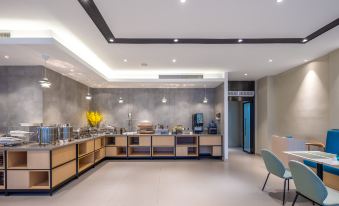 Elong Anyun Hotel (Haikou Friendship Sunshine City Haiken Square Branch)