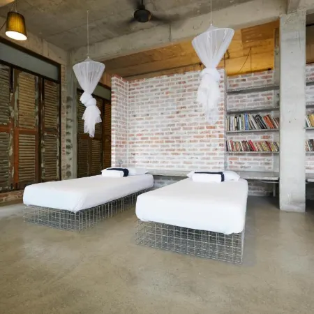 Belakang KongHeng by DreamScape