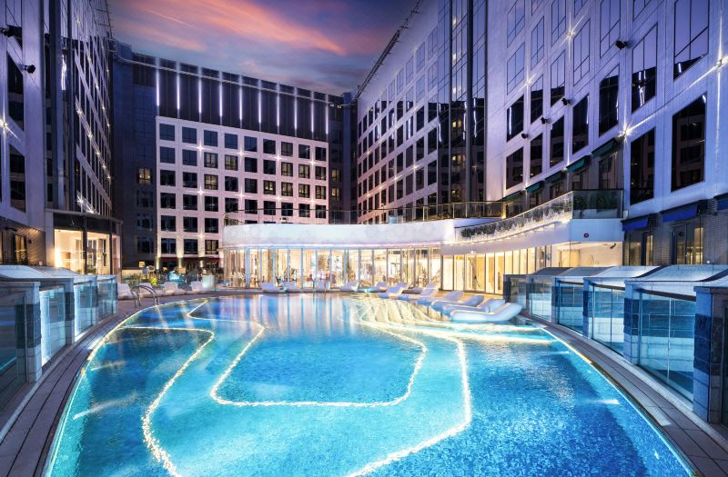 Regala Skycity Hotel by Regal Hotels photo 2