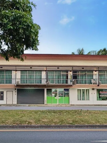 รูปภาพของอันดามัน เพลส เกรสเฮ้าส์ ดาริน แอนด์ ทราเวล ภูเก็ต