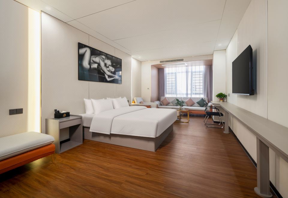 0020Hotel