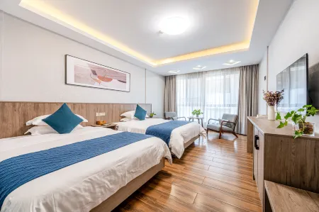 Pan'an Pushe Homestay (Huaxi Scenic Area) Отели рядом с достопримечательностью «Zhaomingyuan Scenic Area»