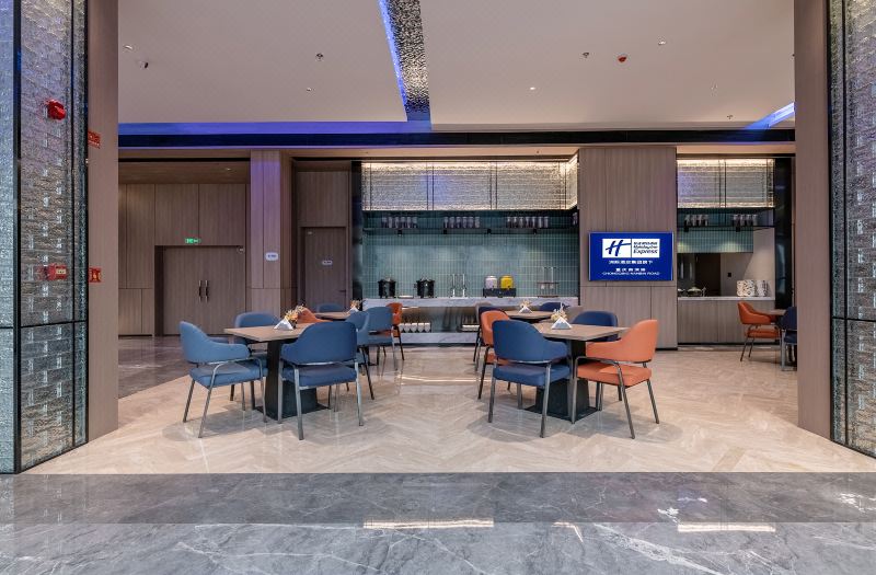 Holiday Inn Express Chongqing Nanbin Road by IHG photo 3