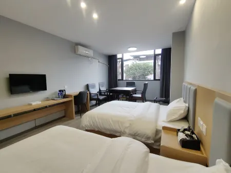 Zizhong Shimao Hotel Отели в г. Цзычжон