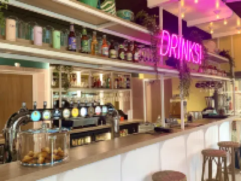 The People - Caen Hotels in Caen