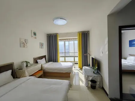 Yuanyang Huiyou Homestay Отели в г. Юаньян
