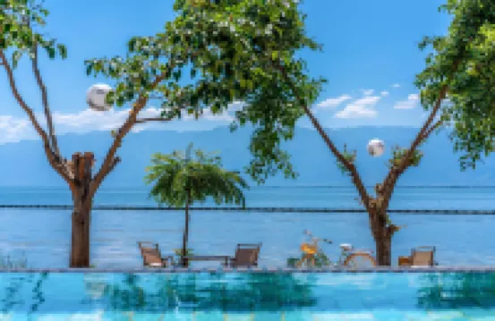 Flower Zhu lux Daishuihe Seaview B&B Hotel (Dali Shuanglang Ancient Town)