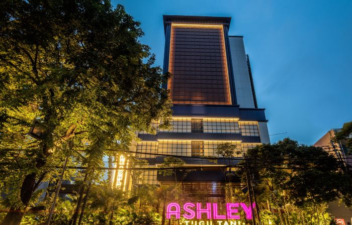Ashley Tugu Tani Menteng