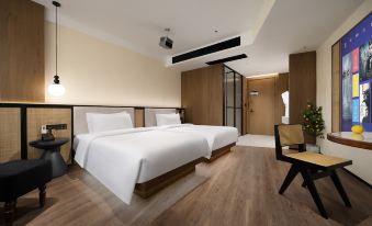 The May  Hotel