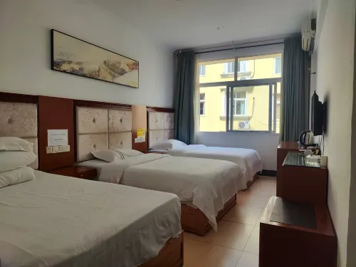 Hongjin Business Hotel