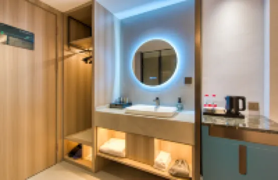 Xianju Maitan Yaduo Hotel (Wuyue Plaza Civic Sports Park)