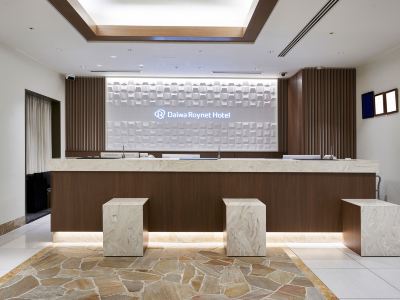 フロントデスク ダイワロイネットホテル沖縄県庁前の写真