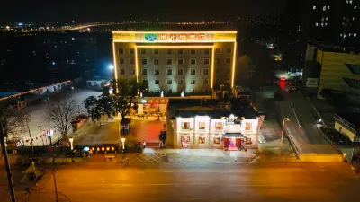 Vienna Hotel (Wuhan Nanhu Huazhong Agricultural University) Hotel dekat Wuhan Donghu University