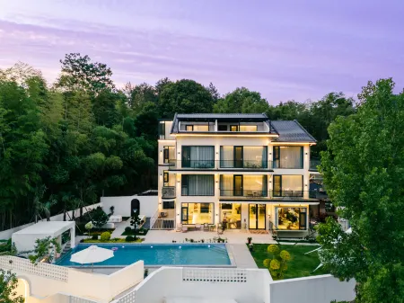 Youjiansu·Star Sky Hot Spring·Linye Qin Pampered Meisu Отели рядом с достопримечательностью «Zhejiang Institute of Technology (Anji Campus)»