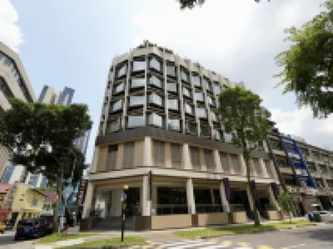 Aqueen Prestige Hotel Jalan Besar Hotels near Futsing Association Building