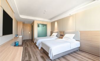Urumqi Xixing Hotel (International Bazaar Branch)