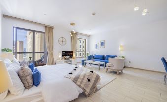 Sound of the Waves in JBR by Lagom