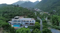 Story Moutain Homestay 지저우구 호텔