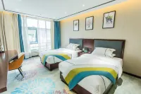 Hongsheng Hotel in Shiqian County