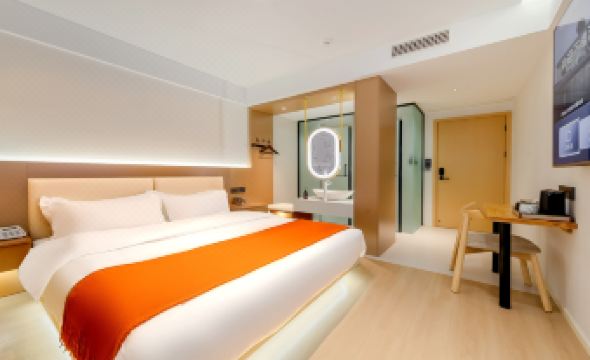 Yue Leshan River View Hotel(Shangzhongshun commercial street branch)