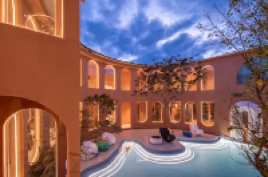 Shangri La Flowers · And You Designer Homestay