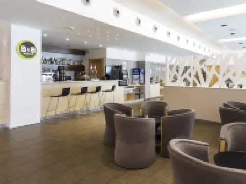 B&B HOTEL Madrid Aeropuerto T1 T2 T3 Hotels in Madrid