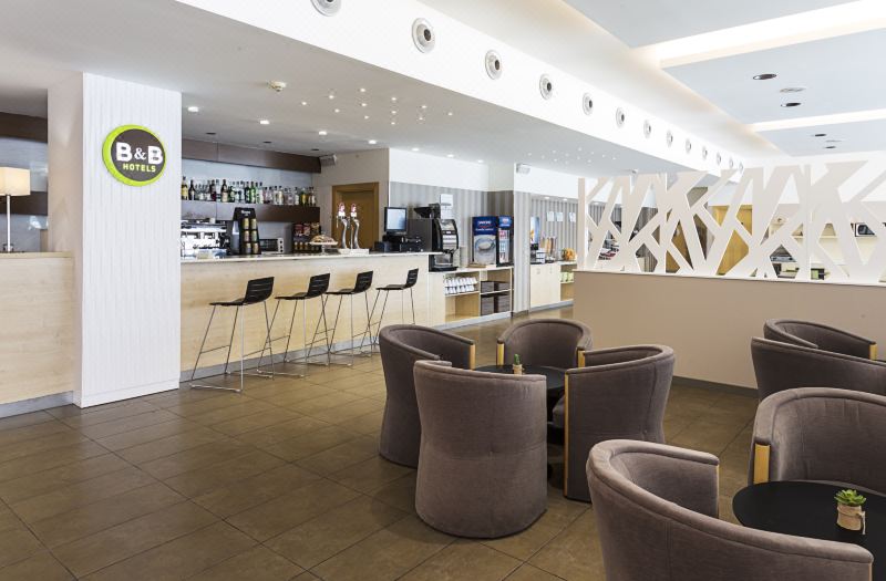 B&B Hotel Madrid Aeropuerto T1 T2 T3 photo 2